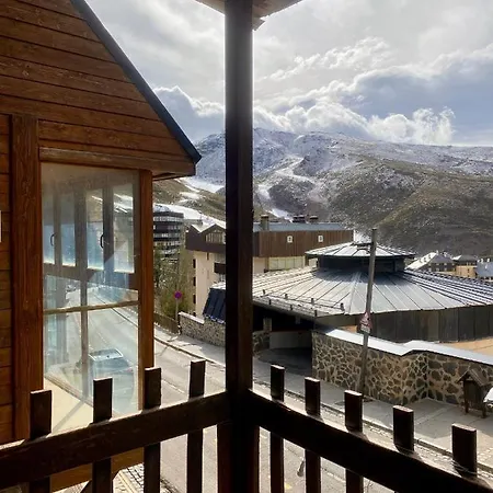 Preciosa Con Vistas A La Montana Chalet