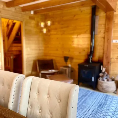 Alquilaeasy Abetos - Preciosa Con Vistas A La Montana Sierra Nevada