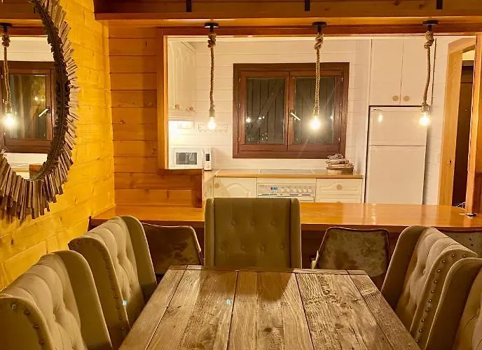 Alquilaeasy Abetos - Preciosa Con Vistas A La Montana Dağ evi